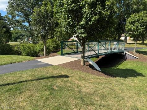 2475 Sand Run Fairlawn OH 44333