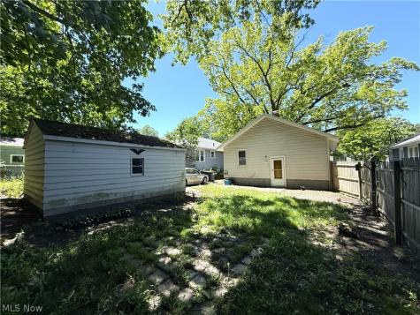 1405 Brandon Avenue Akron OH 44305