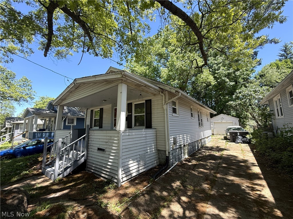 1405 Brandon Avenue Akron OH 44305
