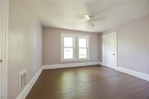 1516 E 86th Street Cleveland OH 44106