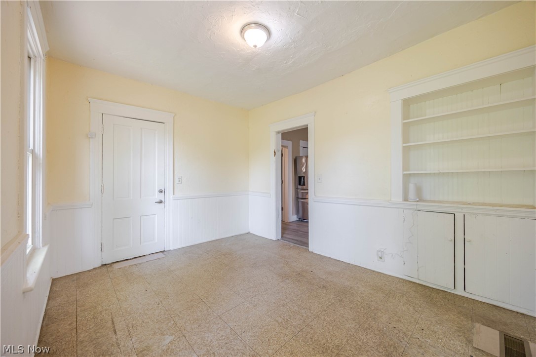 1516 E 86th Street Cleveland OH 44106