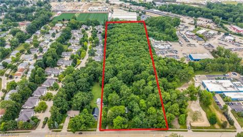 6852 Eastland Road Middleburg Heights OH 44130