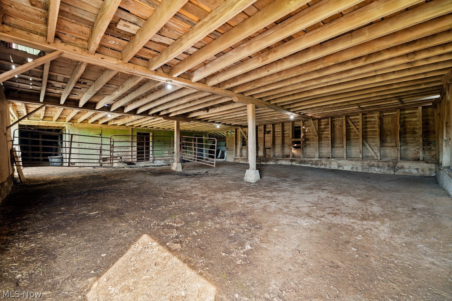 593 County Road 1802 Ashland OH 44805