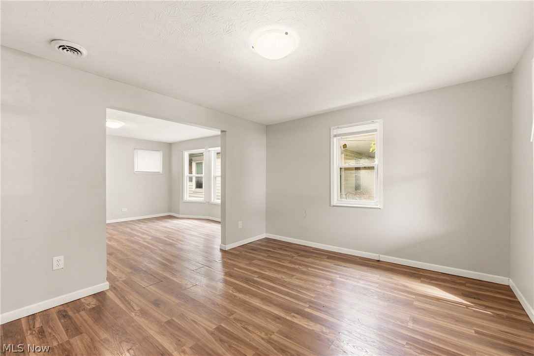 3123 W 68th Street Cleveland OH 44102