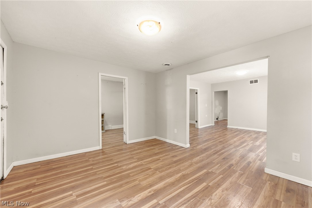 3123 W 68th Street Cleveland OH 44102