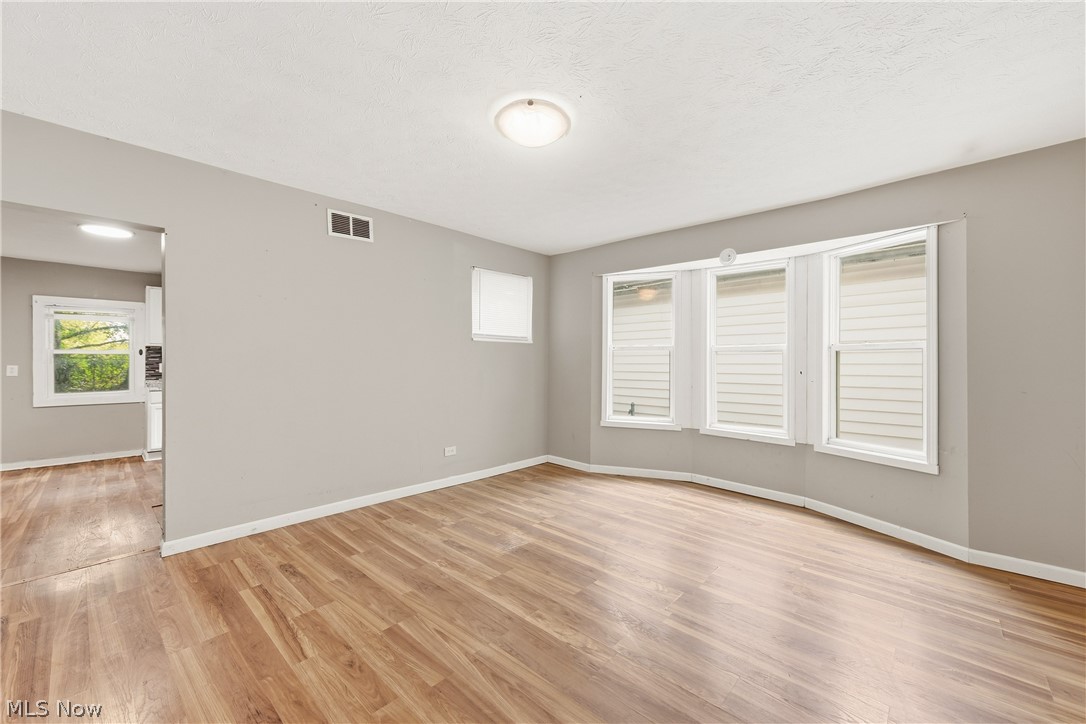 3123 W 68th Street Cleveland OH 44102