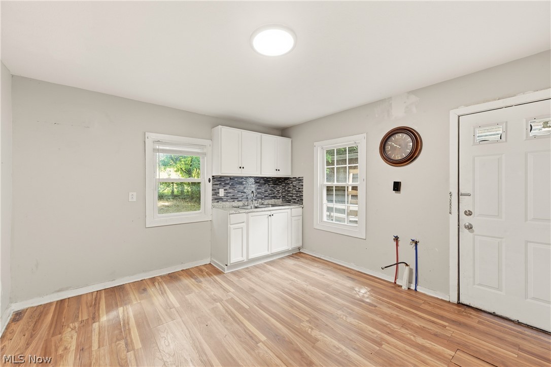 3123 W 68th Street Cleveland OH 44102