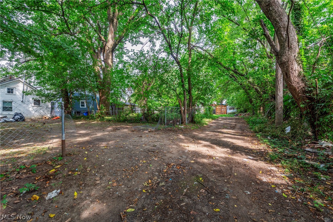 3123 W 68th Street Cleveland OH 44102