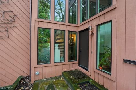 849 Belleau Wood Drive Akron OH 44303