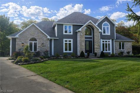 42 Ambrose Drive Hudson OH 44236
