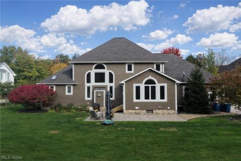 42 Ambrose Drive Hudson OH 44236