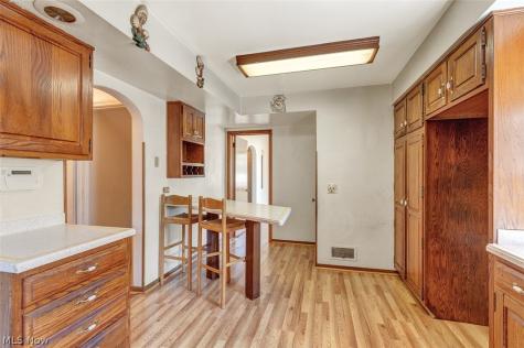 3203 Oakdale Avenue Lorain OH 44055