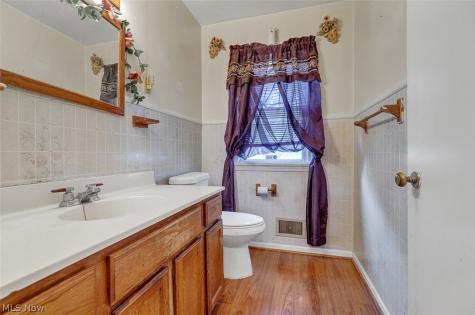 3203 Oakdale Avenue Lorain OH 44055