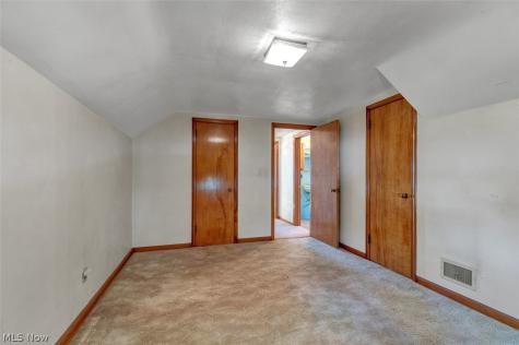 3203 Oakdale Avenue Lorain OH 44055