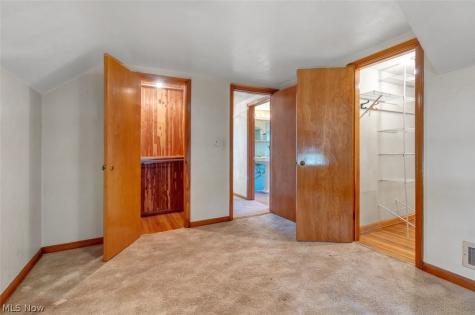 3203 Oakdale Avenue Lorain OH 44055