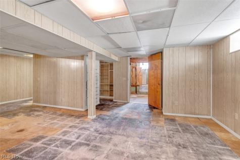 3203 Oakdale Avenue Lorain OH 44055