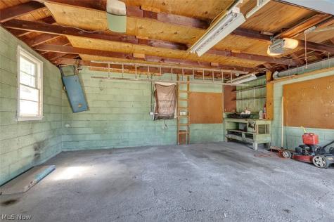 3203 Oakdale Avenue Lorain OH 44055