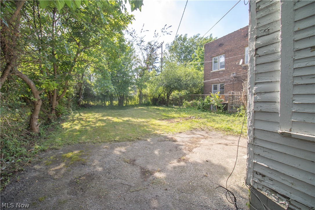 3448 E 149th Street Cleveland OH 44120