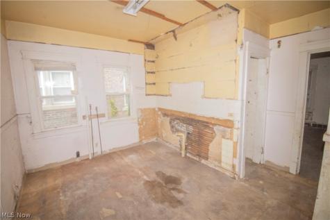 3448 E 149th Street Cleveland OH 44120