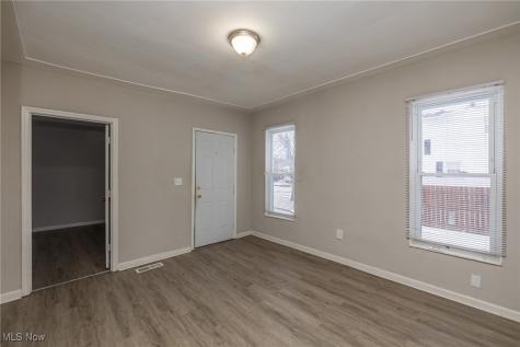 2349 Kelly Place Lorain OH 44052