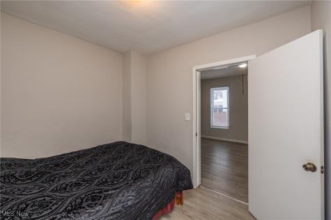2349 Kelly Place Lorain OH 44052