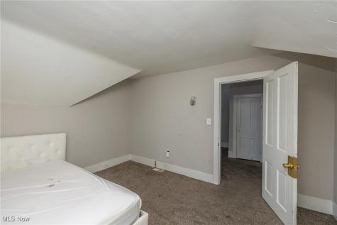 2349 Kelly Place Lorain OH 44052