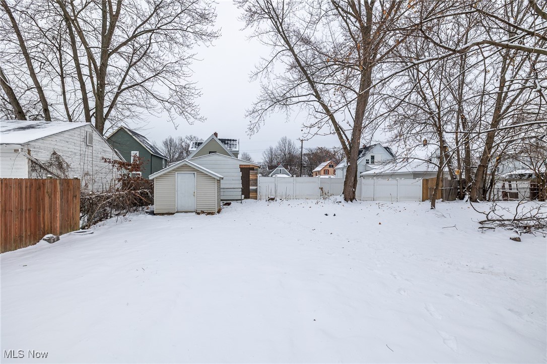 2349 Kelly Place Lorain OH 44052