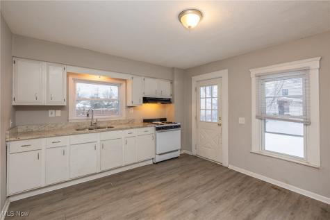 2349 Kelly Place Lorain OH 44052