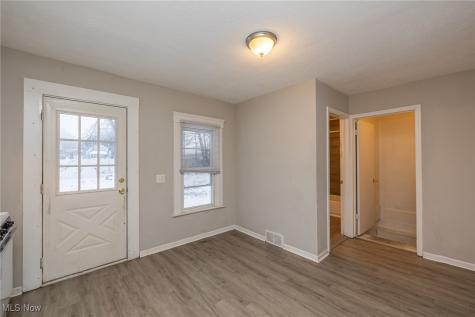 2349 Kelly Place Lorain OH 44052