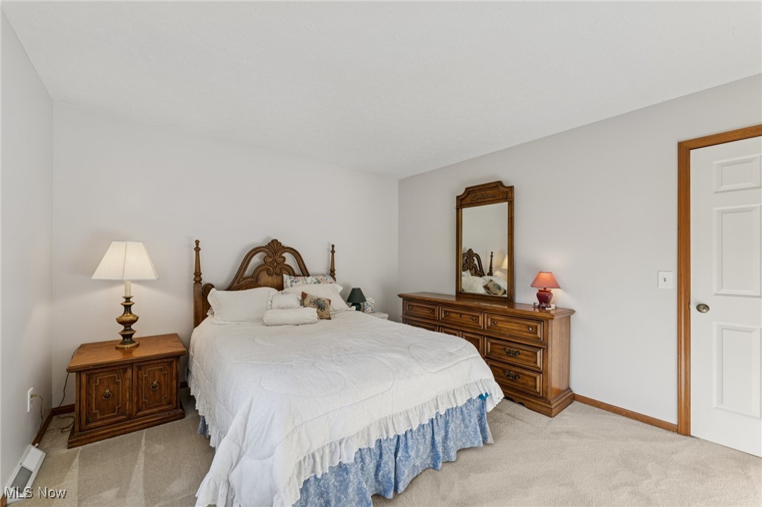 6073 Sandpiper Lane North Olmsted OH 44070