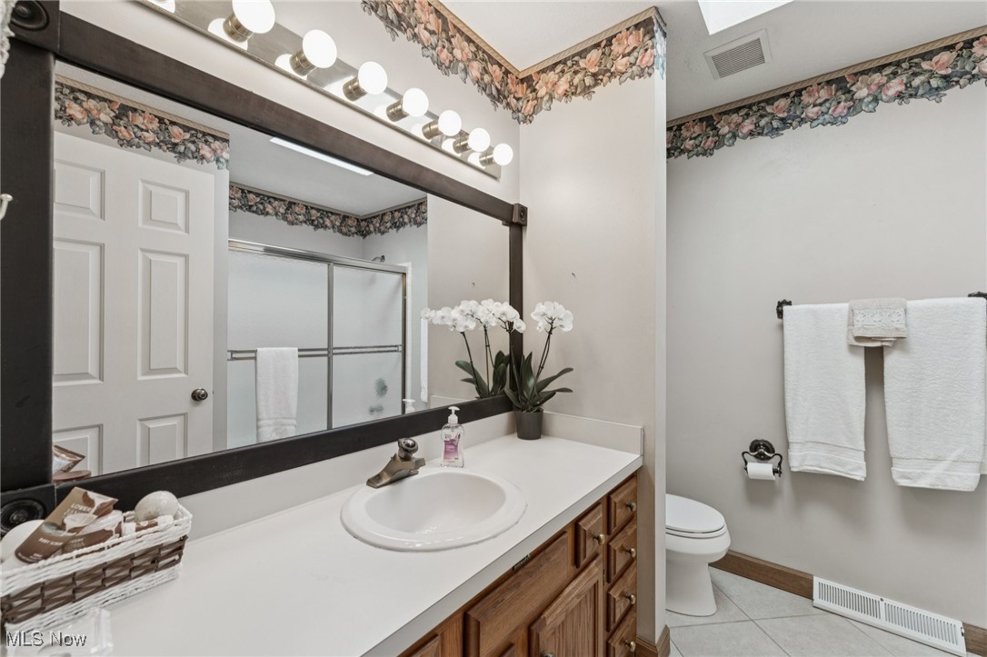 6073 Sandpiper Lane North Olmsted OH 44070