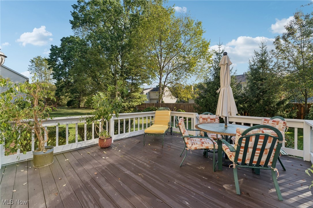 6073 Sandpiper Lane North Olmsted OH 44070