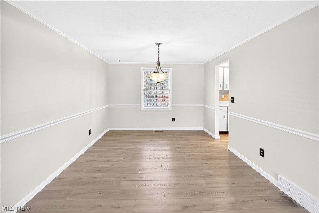 960 Red Oak Circle Medina OH 44256