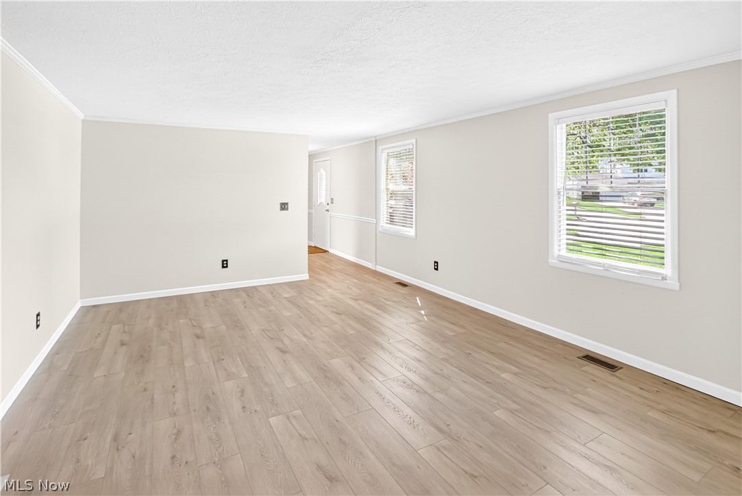 960 Red Oak Circle Medina OH 44256