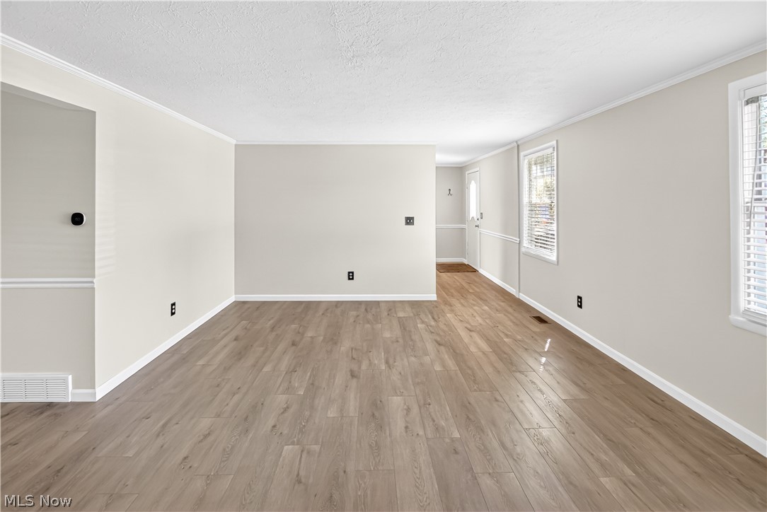 960 Red Oak Circle Medina OH 44256