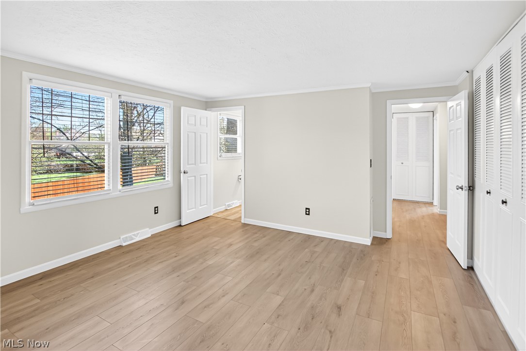 960 Red Oak Circle Medina OH 44256