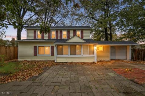 1552 E 254th Street Euclid OH 44117