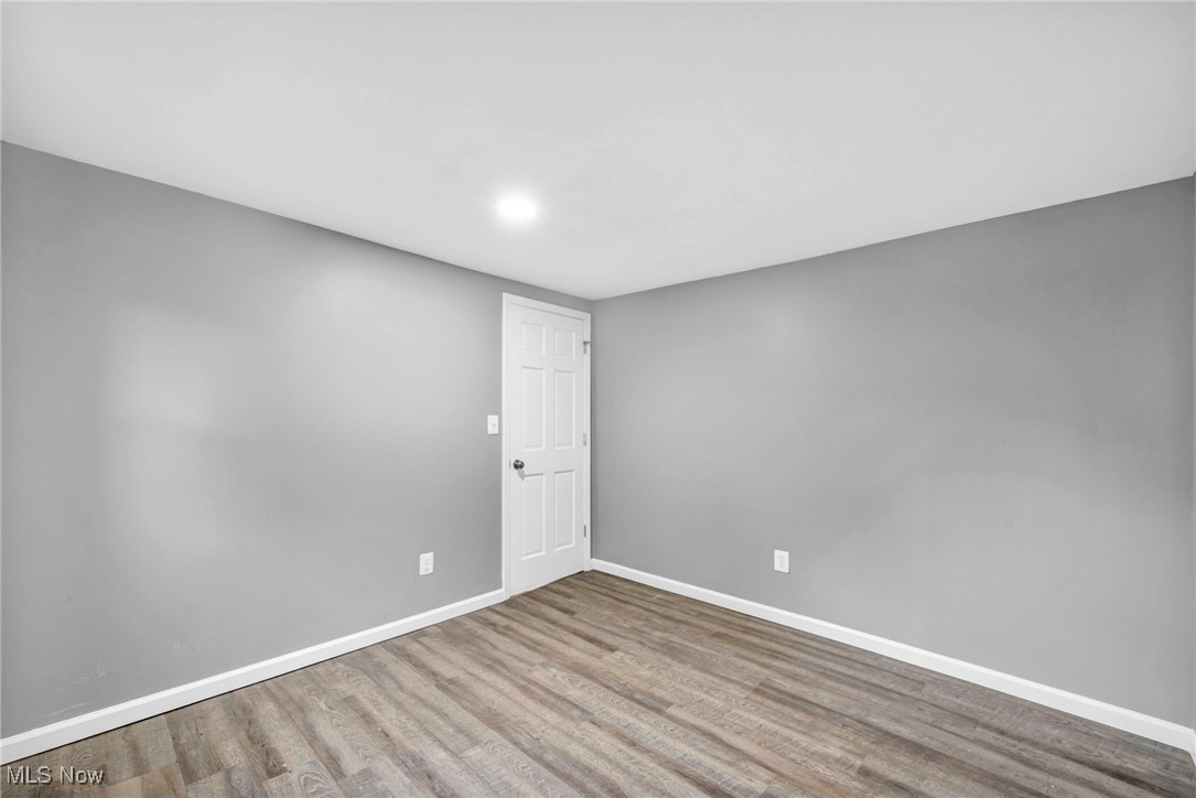 1552 E 254th Street Euclid OH 44117