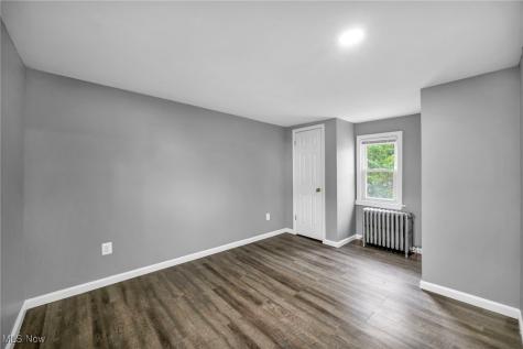 1552 E 254th Street Euclid OH 44117