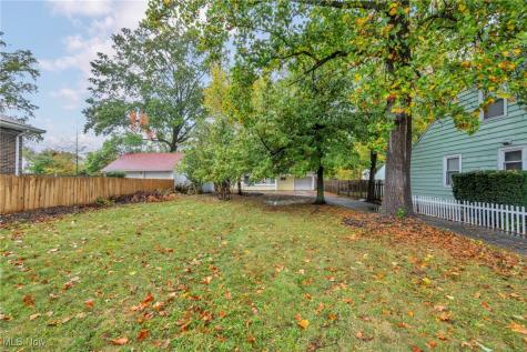1552 E 254th Street Euclid OH 44117