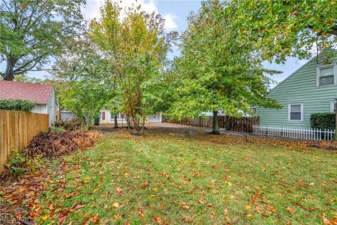 1552 E 254th Street Euclid OH 44117