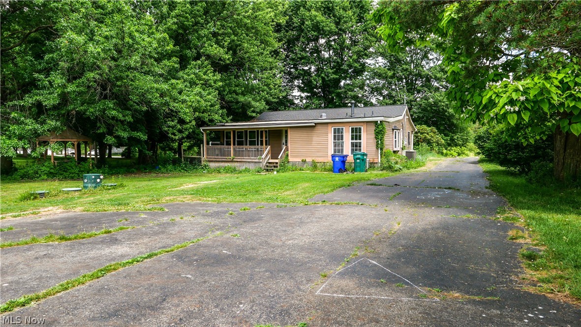 10432 State Route 303 Windham OH 44288