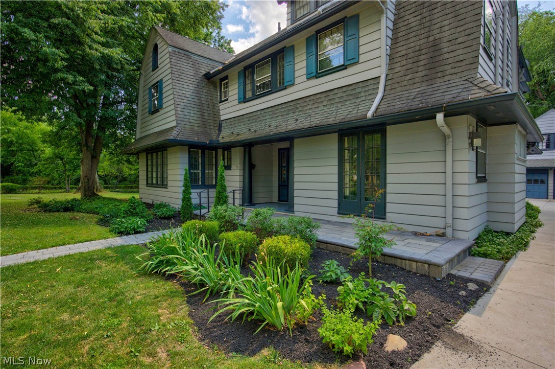 2228 Chatfield Drive Cleveland Heights OH 44106