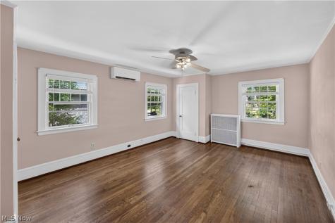 2228 Chatfield Drive Cleveland Heights OH 44106