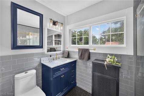 2228 Chatfield Drive Cleveland Heights OH 44106