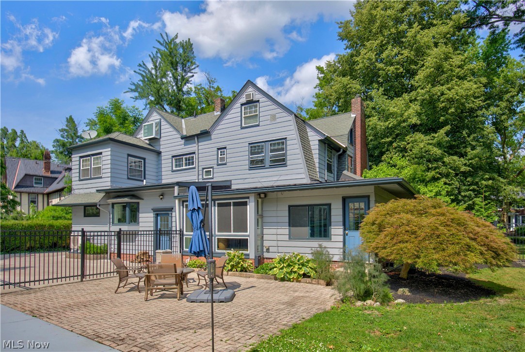 2228 Chatfield Drive Cleveland Heights OH 44106