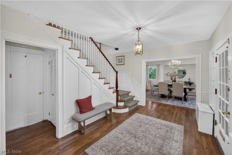 2228 Chatfield Drive Cleveland Heights OH 44106