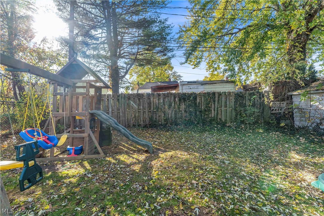 12422 Garland Avenue Cleveland OH 44125