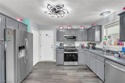 12422 Garland Avenue Cleveland OH 44125