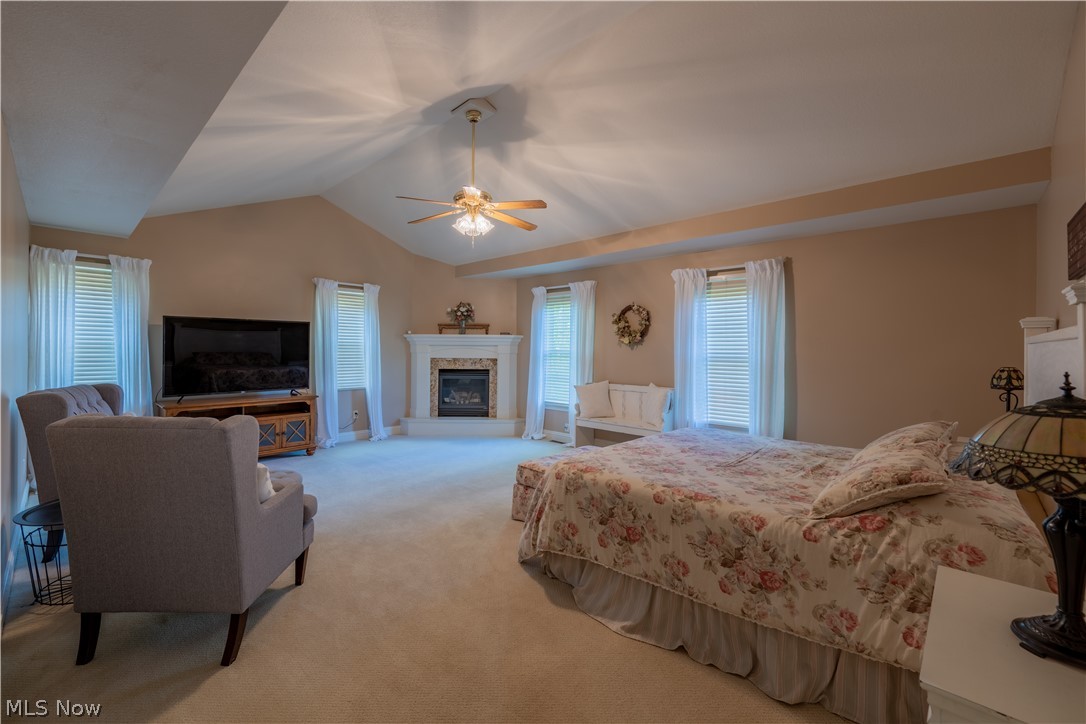 1064 Fairfield School Road Columbiana OH 44408